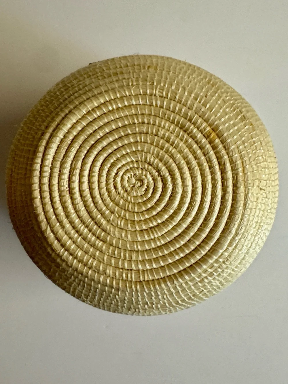 Vintage Tutsi African Woven Decorative Lidded Basket in Natural and Brown.